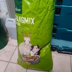 Knaagmix gemengd, Ophalen, Zo goed als nieuw, Verzorging