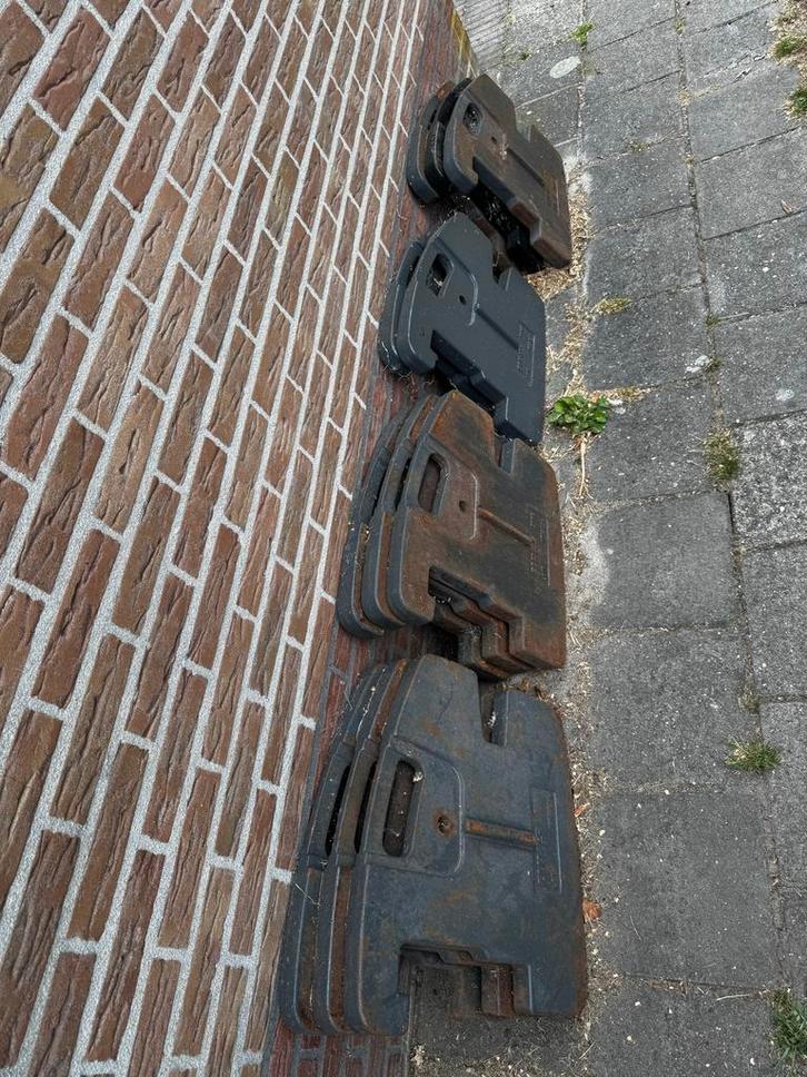 Claas Gewichten + Moederblok - 11 stuks, Zakelijke goederen, Agrarisch | Werktuigen, Ophalen