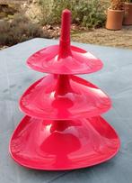 KOZIOL model Betty rode 3 laags kunststof vintage etagère, Huis en Inrichting, Woonaccessoires | Etagères, Ophalen of Verzenden