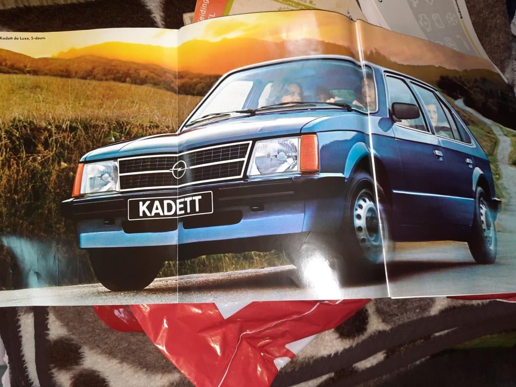 Opel Kadett Brochure - Origineel, Boeken, Auto's | Folders en Tijdschriften, Ophalen of Verzenden, Gelezen, Opel, Opel