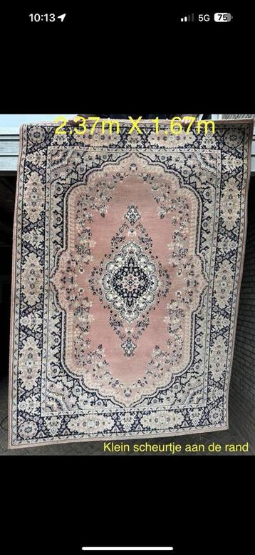 Prachtig vintage wollen kleed – 237 x 167 cm beschikbaar voor biedingen