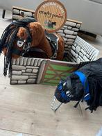 2 knuffel Crafty Pony/ponies stal, halsters, zadel + meer, Ophalen, Zo goed als nieuw