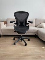 Herman Miller Aeron bureaustoel B met butterfly posture fit, Ophalen of Verzenden, Zo goed als nieuw, Zwart