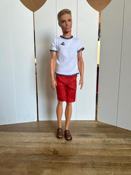 Barbie Ken Lifeguard, Kinderen en Baby's, Speelgoed | Poppen, Gebruikt, Barbie, Ophalen of Verzenden
