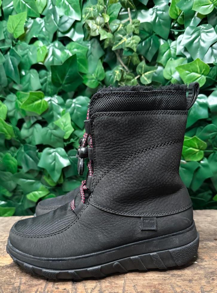 Nieuwe mooie warme laarzen van Fitflop maat 38 (maat 5), Kleding | Dames, Schoenen, Nieuw, Lage of Enkellaarzen, Zwart, Ophalen of Verzenden