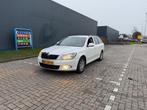 Skoda Octavia Combi 1.6 TDI Ambition, Auto's, Euro 5, Gebruikt, 680 kg, 4 cilinders