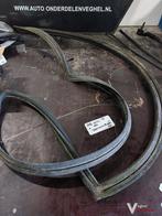 MB W123 280 voorraam rubber '77, Gebruikt, -, -, Ophalen of Verzenden