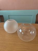 A.D.Copier Leerdam, twee kleine bolvaasjes gesigneerd, Antiek en Kunst, Antiek | Glas en Kristal, Ophalen of Verzenden