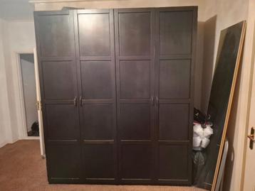 Bruinzwarte linnenkast PAX Ikea - afbeelding 3