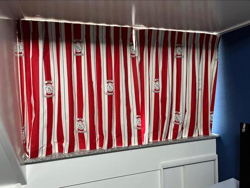 Ajax gordijnen. 1 mtr hoog, 1.80 lang., Huis en Inrichting, Stoffering | Gordijnen en Lamellen, Minder dan 100 cm, 150 tot 200 cm