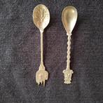 Twee souvenir lepeltjes uit Maastricht, Antiek en Kunst, Ophalen of Verzenden