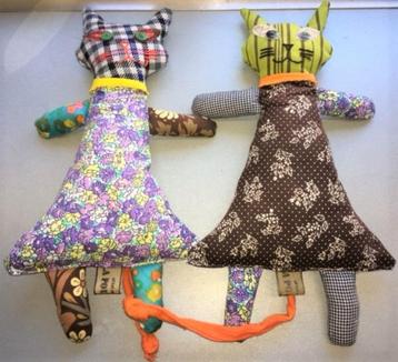 Handgemaakte NIEUWE Katten Poezen stof PPSTK KNUFFELS beschikbaar voor biedingen