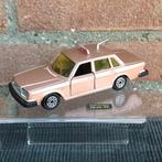 1:43 NOREV VOLVO 264 TAXI-RADIO, Hobby en Vrije tijd, Ophalen of Verzenden, Gebruikt, Auto, Overige merken