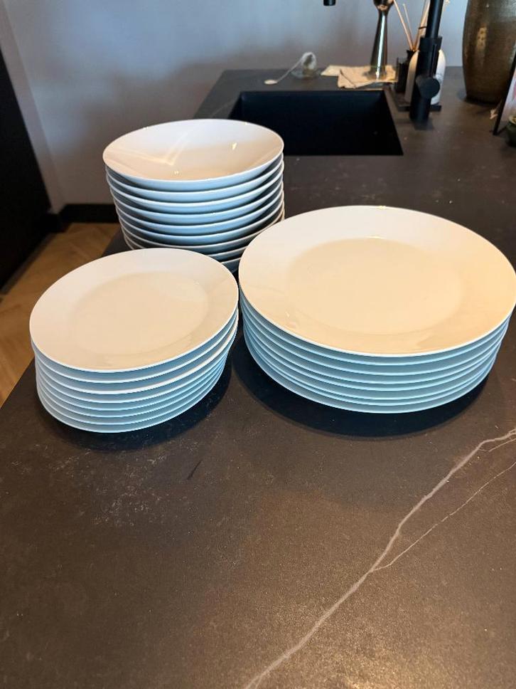 IKEA 365+ serviesset – wit (25-delig), Huis en Inrichting, Keuken | Servies, Gebruikt, Compleet servies, Effen, Porselein, Ophalen