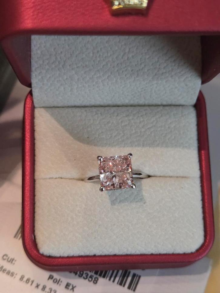 Ring 14K / Lab Grown Diamond 3.99ct IGI cert (Pink!), Sieraden, Tassen en Uiterlijk, Ringen, Nieuw, Dame, Kleiner dan 17, Goud