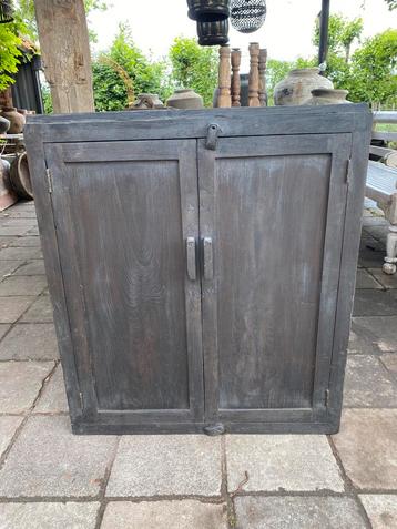 Mooie zwart/grijze kast. Nieuw! beschikbaar voor biedingen