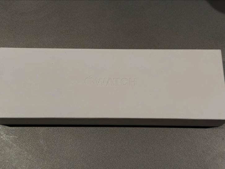 NIEUWE Apple Watch Series 10 46 MM, Sieraden, Tassen en Uiterlijk, Smartwatches, Nieuw, iOS, Zwart, Ophalen