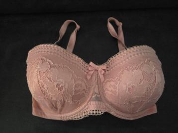 Mooie bh Hunkemöller 70F beschikbaar voor biedingen