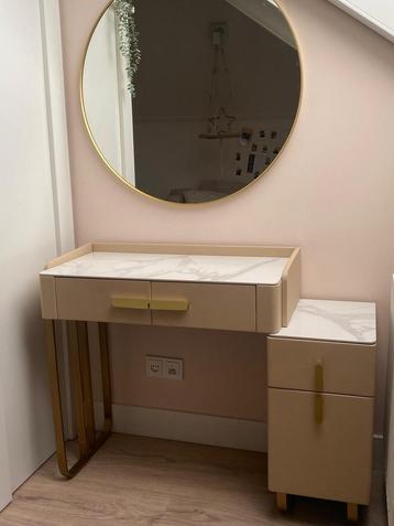 Kaptafel met marmeren blad