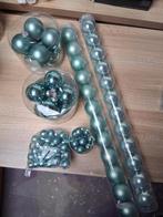 Kerstballen groen, Ophalen of Verzenden, Zo goed als nieuw