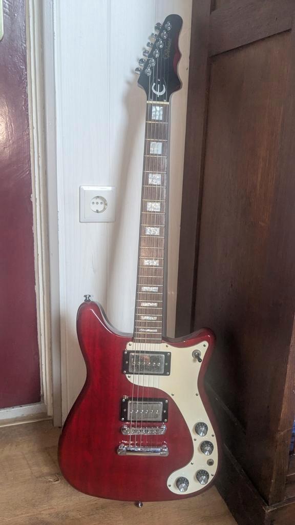 Epiphone Wilshire, Muziek en Instrumenten, Snaarinstrumenten | Gitaren | Elektrisch, Zo goed als nieuw, Solid body, Epiphone, Ophalen of Verzenden