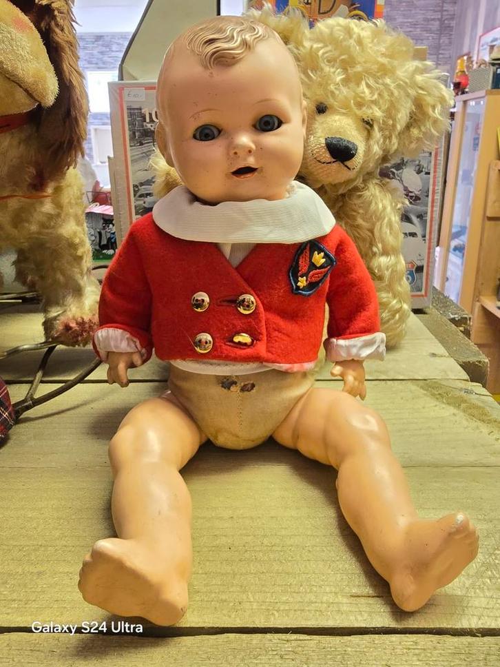 MARKE SCHUTZ POP
40cm Hoog, Antiek en Kunst, Antiek | Speelgoed, Ophalen
