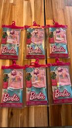 Barbie Mattel kleding setjes uit Amerika Malibu nieuw 6 stuk, Verzamelen, Poppen, Ophalen of Verzenden, Zo goed als nieuw