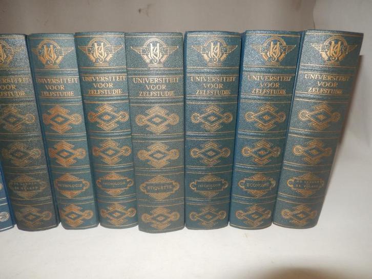 BOEKEN DE MYTHOLOGIE DER GRIEKEN, Boeken, Geschiedenis | Wereld, Zo goed als nieuw, Europa, Ophalen of Verzenden