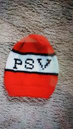 Zo mooi / leuk handgebreid mutsje psv, Ophalen of Verzenden, Nieuw, Muts