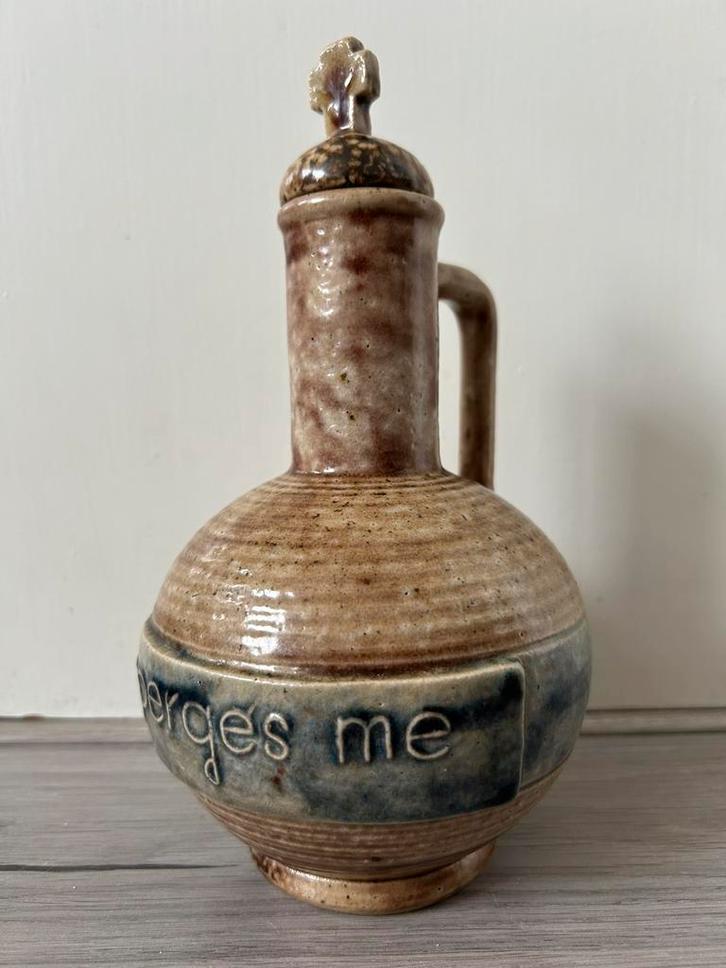 St Joris Beesel wijwaterkruikje keramiek 1950's, Antiek en Kunst, Antiek | Keramiek en Aardewerk, Ophalen of Verzenden