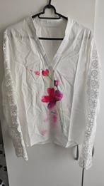 Zomers shirt met bloemen en kanten mouwen - Maat 36 (S), Ophalen of Verzenden, Nieuw, Maat 36 (S), Wit
