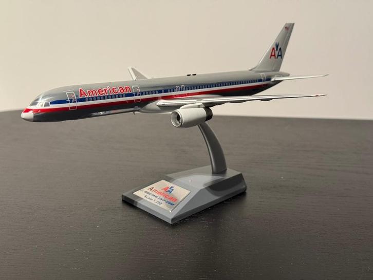 American Airlines 757-200 Inflight IF752AA0221P 1/200, Verzamelen, Luchtvaart en Vliegtuigspotten, Nieuw, Schaalmodel, Ophalen of Verzenden