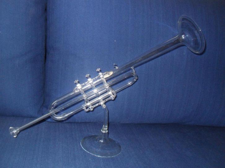Trompet van glas, Muziek en Instrumenten, Blaasinstrumenten | Trompetten, Overige typen, Ophalen