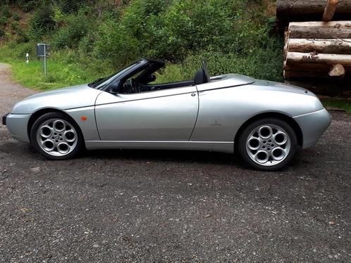 Alfa Romeo Spider 2.0 JTS 2005 Grijs, Auto's, Alfa Romeo, Particulier, Spider, Benzine, E, Cabriolet, Handgeschakeld, Origineel Nederlands