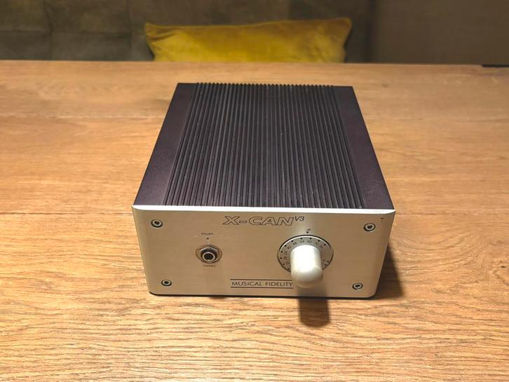 Musical Fidelity • buizen hoofdtelefoonversterker • hybride, Audio, Tv en Foto, Koptelefoons, Zo goed als nieuw, Ophalen of Verzenden