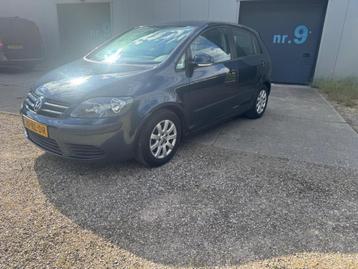 Volkswagen Golf Plus 1.6 FSI Comfortline lange apk beschikbaar voor biedingen