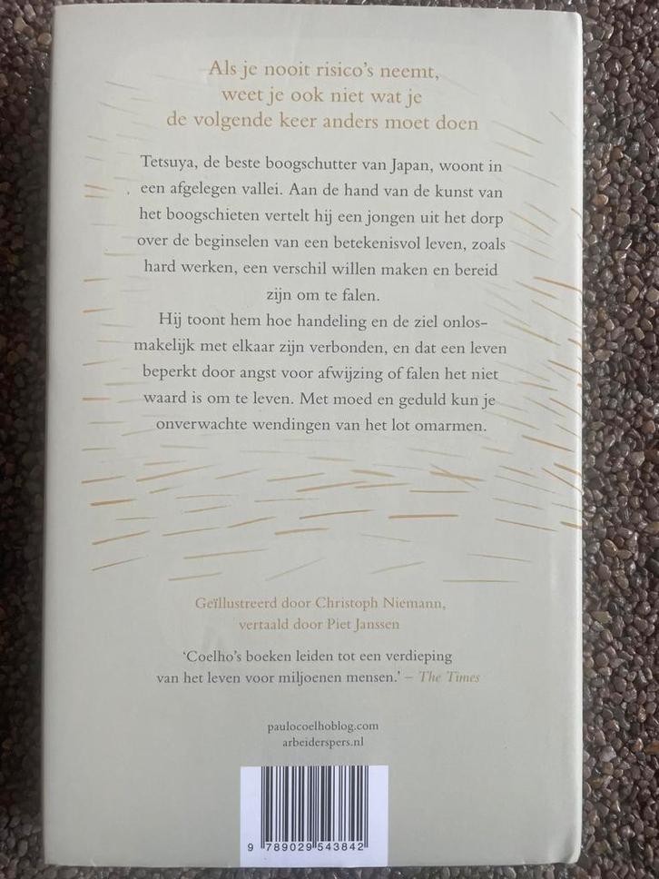 Paulo Coelho - De weg van de boog, Boeken, Literatuur, Zo goed als nieuw, Ophalen of Verzenden