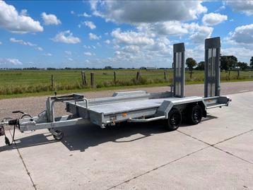 Hapert indigo Machinetransporter 3500kg dieplader beschikbaar voor biedingen