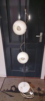 Vintage Van Doorn vloerlamp  bollamp wit, Huis en Inrichting, Lampen | Vloerlampen, Gebruikt, Ophalen
