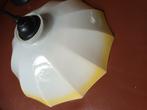 Antieke lampenkap glas 25 cm diameter..
Zo goed als nieuw., Ophalen of Verzenden