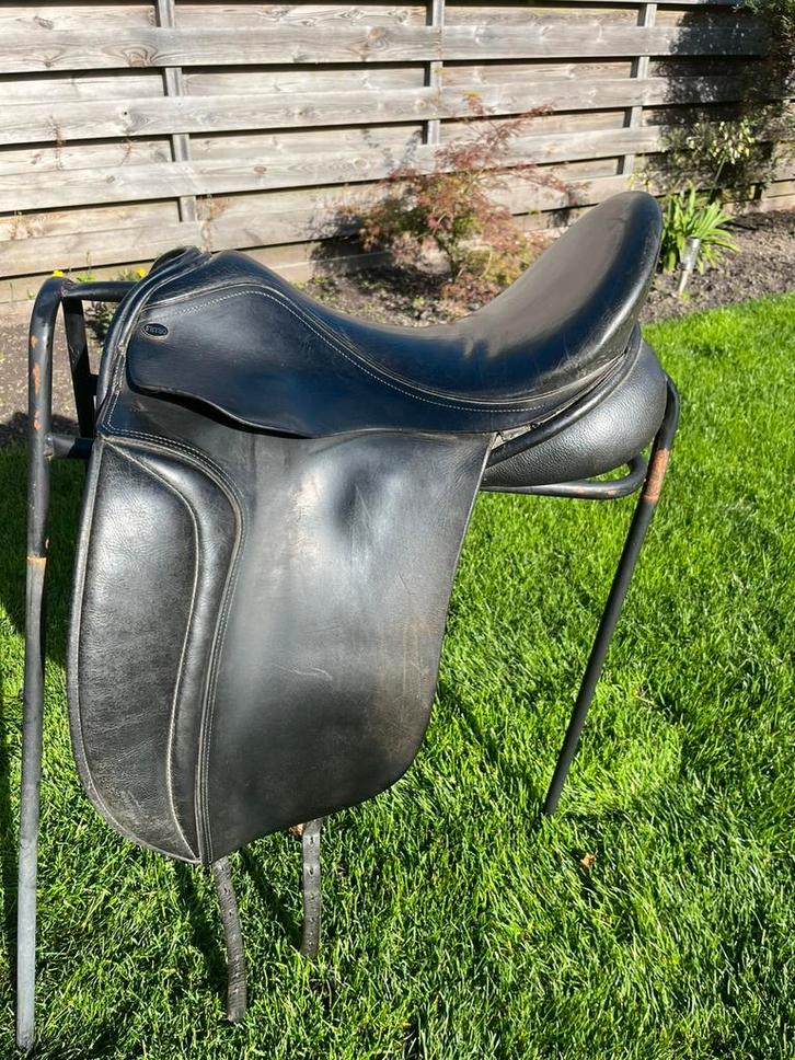 Fryso classic 17,5 fit 4, Dieren en Toebehoren, Paarden en Pony's | Zadels, Zo goed als nieuw, Dressuur, Ophalen of Verzenden