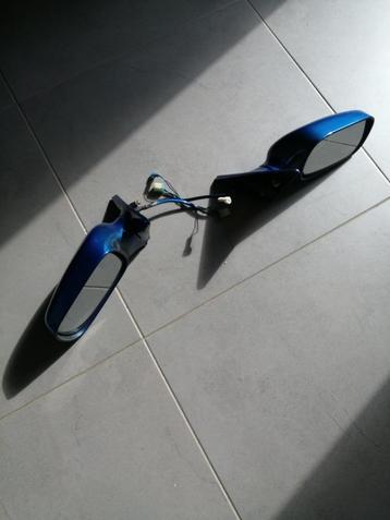 L+R setje spiegels SUBARU FORESTER SF  1997/2001 kleur 74F. beschikbaar voor biedingen