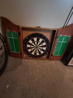 Dartbord met houten kast, Sport en Fitness, Darts, Ophalen, Gebruikt, Dartbord