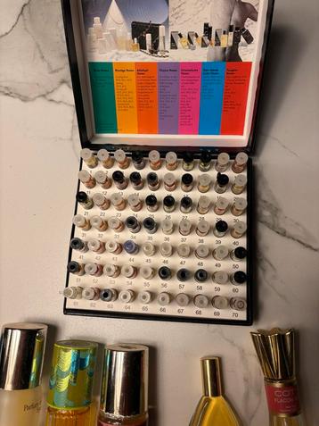 Parfum & Eau de Toilette Collectie - 21 Flesjes beschikbaar voor biedingen