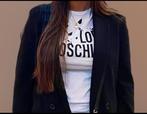 Love Moschino shirt wit maat 38 (s/m), Kleding | Dames, T-shirts, Maat 38/40 (M), Wit, Ophalen of Verzenden, Zo goed als nieuw
