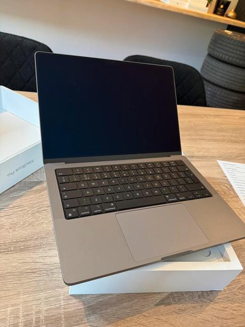 Macbook Pro 14 inch m2 32GB 512GB | defect, Computers en Software, Apple Macbooks, Ophalen