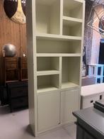 vakkenkast Manhattan ral 1013 - SHOWMODEL- WEG=WEG, Ophalen, Nieuw, 25 tot 50 cm