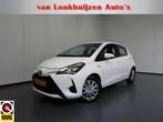 Toyota Yaris 1.5 Hybrid Active CLIMA/CAMERA/CRUISE/PDC!, Gebruikt, Euro 6, 4 cilinders, Wit