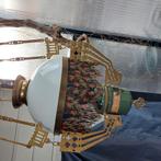 Petroleumlamp met majolicapot, Antiek en Kunst, Antiek | Lampen, Ophalen of Verzenden