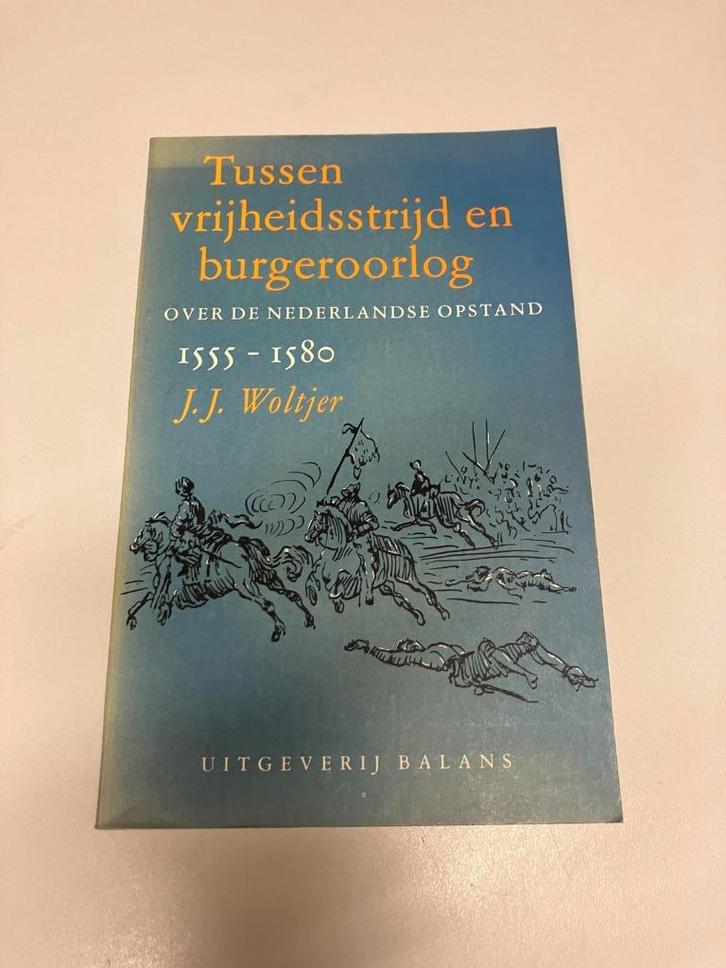 Tussen vrijheidsstrijd en burgeroorlog, Boeken, Oorlog en Militair, Gelezen, Algemeen, Voor 1940, Ophalen of Verzenden